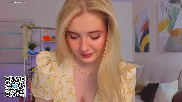 oliviabr0wn0 online show from October 3, 2025, 2:04 am