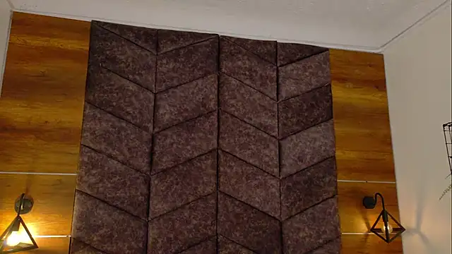 memphiswilliam online show from April 15, 2026, 2:50 am