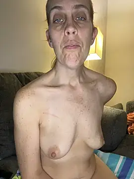 Snapshot of aureshot43931 chatting on February 6, 2025, 2:22 am aureshot43931 online show from February 6, 2025, 2:22 am