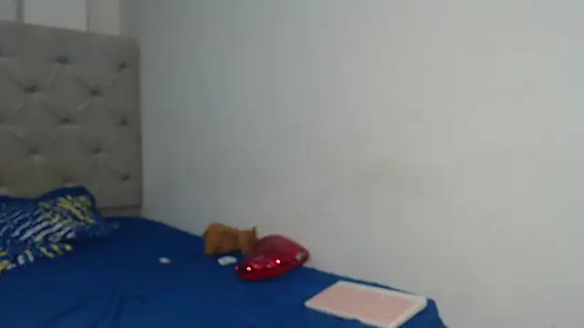 Melody phillips2 online show from November 16, 2025, 11:48 am