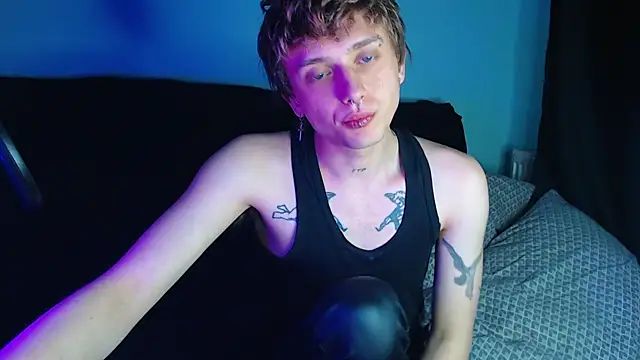 axxxturel online show from February 19, 2025, 2:12 am