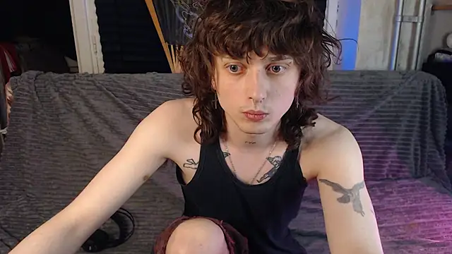 axxxturel online show from May 27, 2026, 9:55 pm