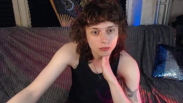 axxxturel online show from May 8, 2026, 7:28 pm