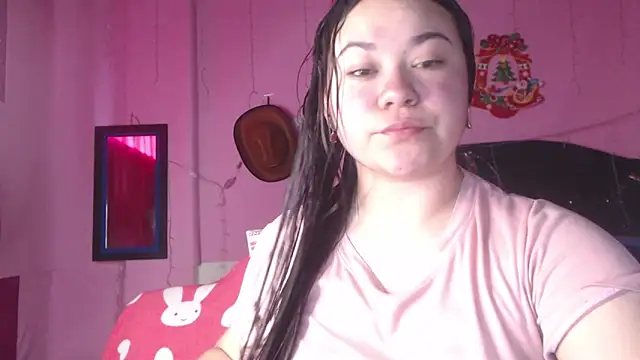 Snapshot of NikkiRous_ chatting on October 12, 2025, 1:45 pm NikkiRous  online show from October 12, 2025, 1:45 pm