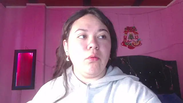 Snapshot of NikkiRous_ chatting on October 4, 2025, 12:50 pm NikkiRous  online show from October 4, 2025, 12:50 pm