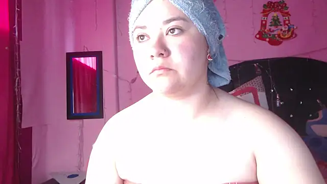 Snapshot of NikkiRous_ chatting on October 22, 2025, 12:37 pm NikkiRous  online show from October 22, 2025, 12:37 pm