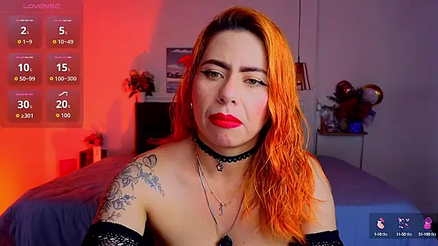 Snapshot of Dulce_charlottee chatting on September 23, 2025, 7:32 pm Dulce charlottee online show from September 23, 2025, 7:32 pm