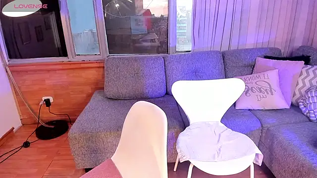 Snapshot of cami_cruzz chatting on September 24, 2025, 10:27 pm cami cruzz online show from September 24, 2025, 10:27 pm