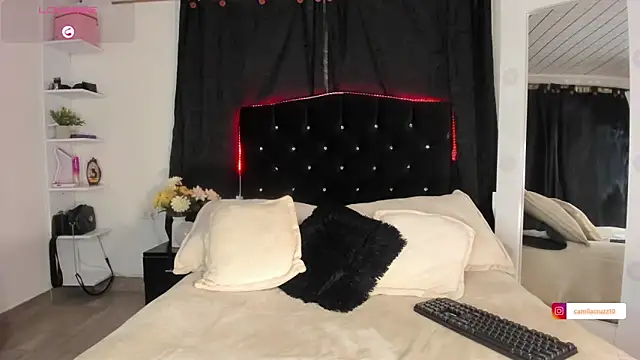 Snapshot of cami_cruzz chatting on September 27, 2025, 8:48 pm cami cruzz online show from September 27, 2025, 8:48 pm