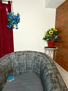 kanela3434 online show from November 22, 2025, 9:02 pm