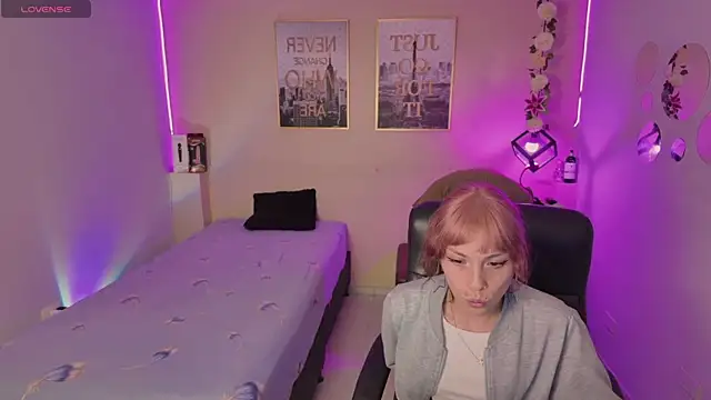 KokoAndRin online show from February 8, 2025, 9:36 pm