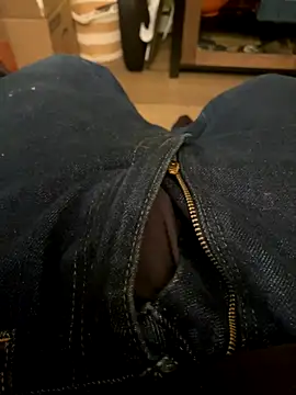 BIGWHITECOCKDOC36 online show from September 21, 2025, 12:10 pm