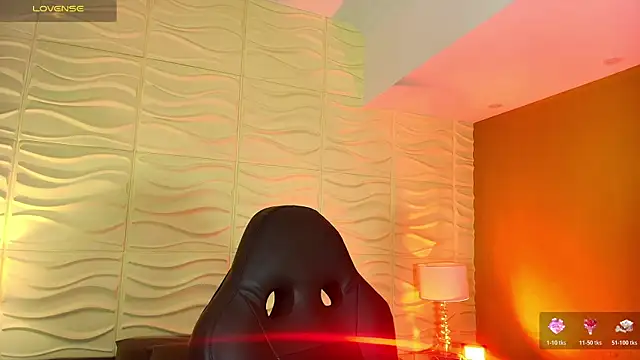 EvaaFoxxy1 online show from November 9, 2025, 3:54 am