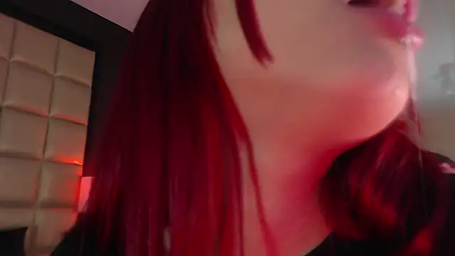 EvaaFoxxy1 online show from February 23, 2025, 12:05 pm