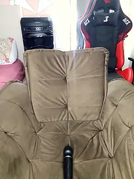 moreninhasilva online show from January 13, 2026, 12:25 am