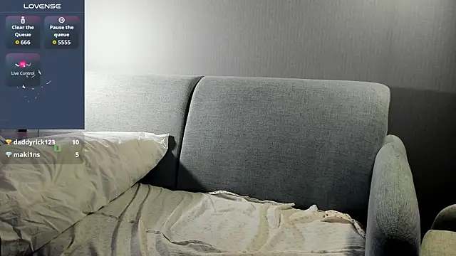 fresh b1ood online show from November 22, 2025, 9:13 pm