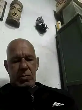 FabiQuilmes online show from September 21, 2025, 7:41 pm