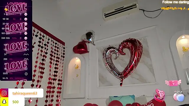 Snapshot of Tahira_21_ chatting on February 18, 2025, 10:14 pm Tahira 21 online show from February 18, 2025, 10:14 pm