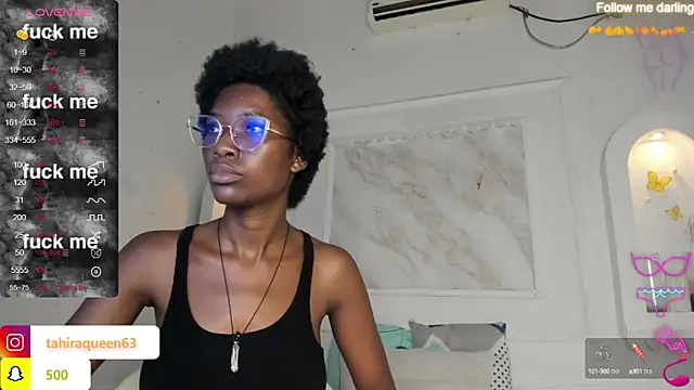 Snapshot of Tahira_21_ chatting on February 25, 2025, 7:16 pm Tahira 21 online show from February 25, 2025, 7:16 pm