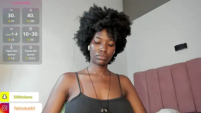 Snapshot of Tahira_21_ chatting on June 23, 2026, 7:34 pm Tahira 21 online show from June 23, 2026, 7:34 pm