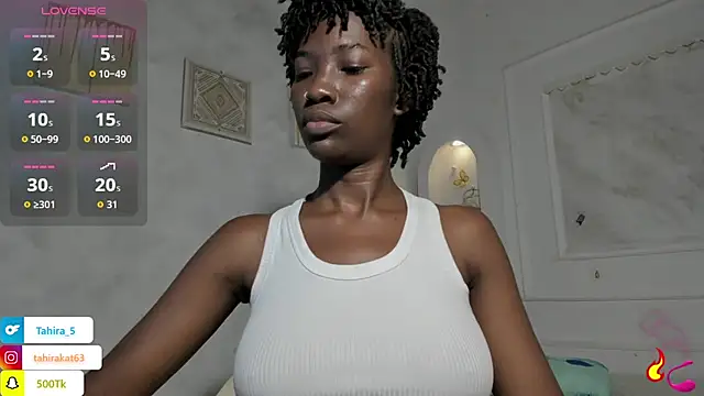 Snapshot of Tahira_21_ chatting on September 9, 2025, 2:10 am Tahira 21 online show from September 9, 2025, 2:10 am