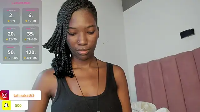 Snapshot of Tahira_21_ chatting on May 19, 2026, 8:05 pm Tahira 21 online show from May 19, 2026, 8:05 pm