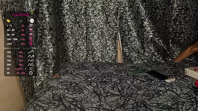 shuhana  online show from March 20, 2025, 1:24 am