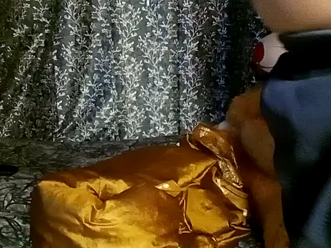 shuhana  online show from February 20, 2025, 3:23 am