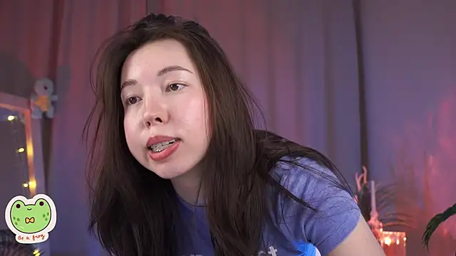 Sarah Son online show from February 11, 2025, 8:48 am