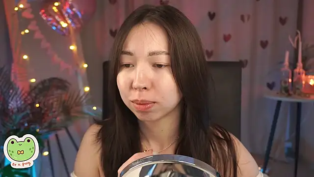 Sarah Son online show from February 17, 2025, 5:36 am