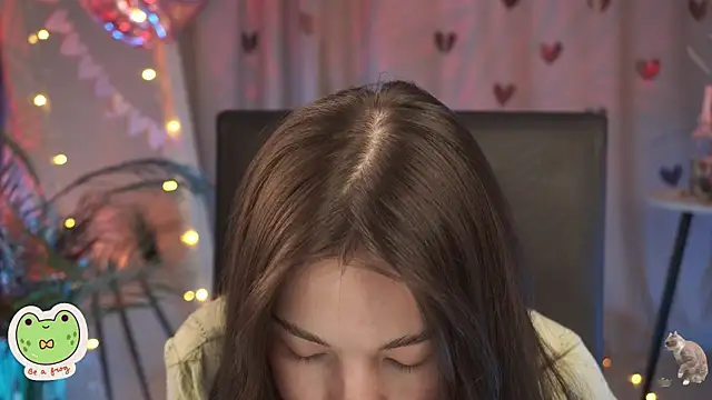 Sarah Son online show from February 18, 2025, 11:44 am