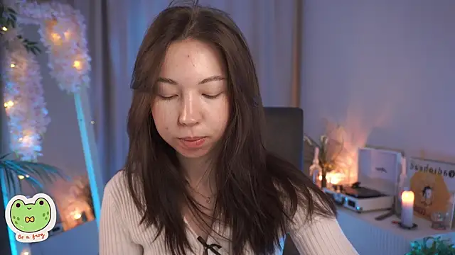 Sarah Son online show from March 7, 2025, 5:40 am