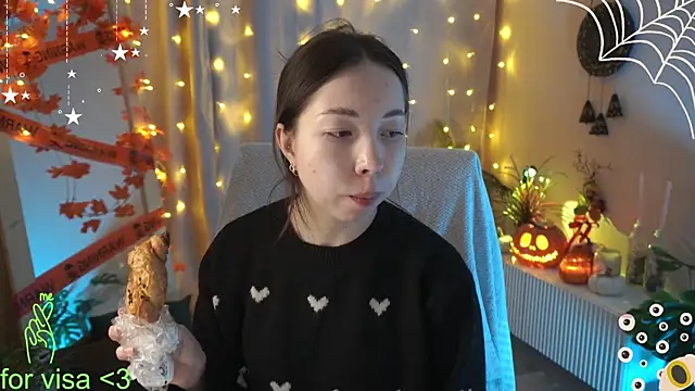 Sarah Son online show from October 26, 2025, 5:30 am