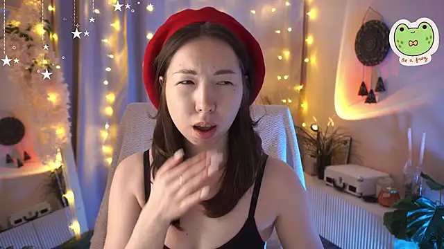 Sarah Son online show from October 15, 2025, 5:06 am