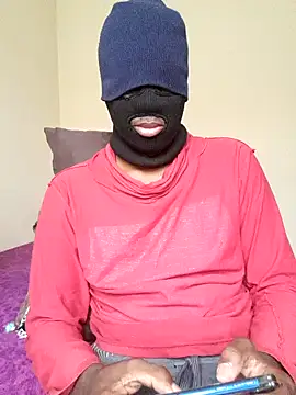 Snapshot of Gifttheskimaskboy chatting on March 19, 2025, 7:07 am Gifttheskimaskboy online show from March 19, 2025, 7:07 am