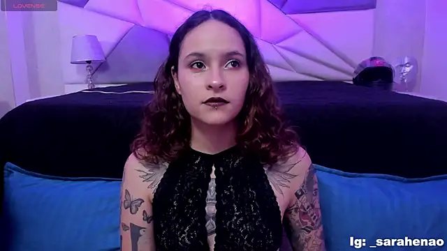 AnnyThompson  online show from February 13, 2025, 9:17 pm