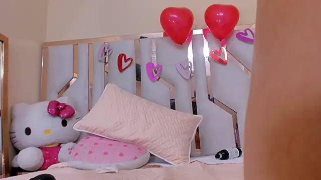 TifanyChill online show from February 13, 2025, 11:47 pm