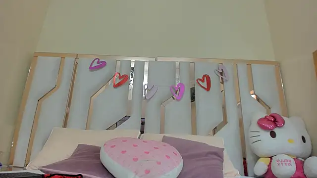 TifanyChill online show from February 20, 2025, 6:13 pm