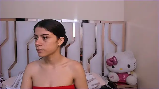 TifanyChill online show from December 15, 2025, 9:31 pm