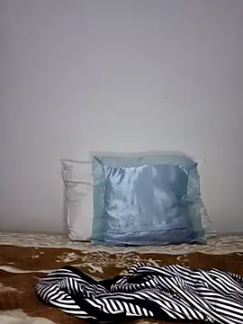 Snapshot of altinya chatting on October 7, 2025, 10:00 pm altinya online show from October 7, 2025, 10:00 pm