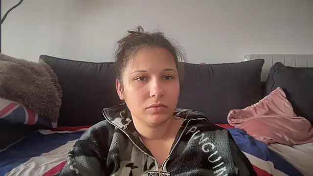 Snapshot of minette-sexy chatting on October 31, 2025, 12:13 pm minette-sexy online show from October 31, 2025, 12:13 pm