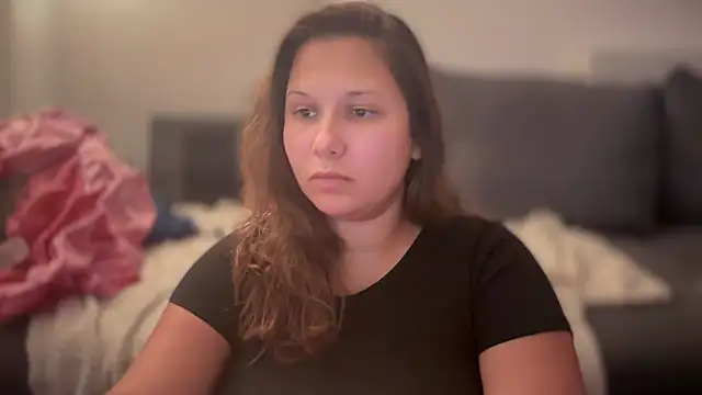 Snapshot of minette-sexy chatting on September 19, 2025, 9:30 pm minette-sexy online show from September 19, 2025, 9:30 pm