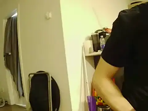 L0cKyseven77 online show from March 9, 2025, 2:39 am