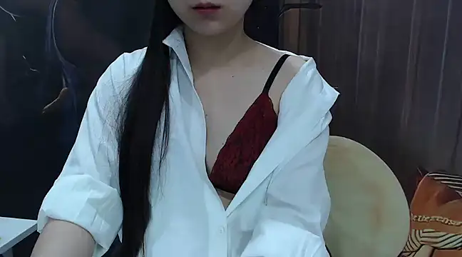 Snapshot of KaleAnisa chatting on March 12, 2025, 1:25 am KaleAnisa online show from March 12, 2025, 1:25 am