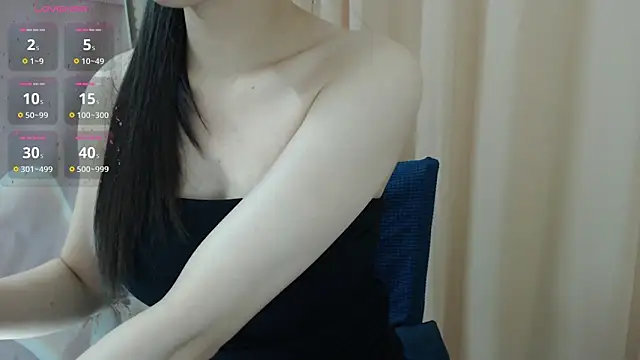 Snapshot of KaleAnisa chatting on October 18, 2025, 1:29 am KaleAnisa online show from October 18, 2025, 1:29 am