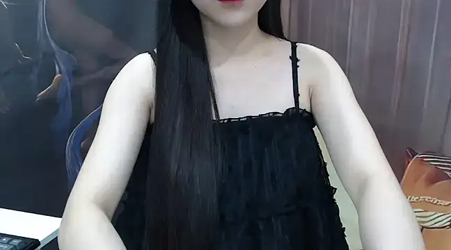 Snapshot of KaleAnisa chatting on March 13, 2025, 7:42 am KaleAnisa online show from March 13, 2025, 7:42 am