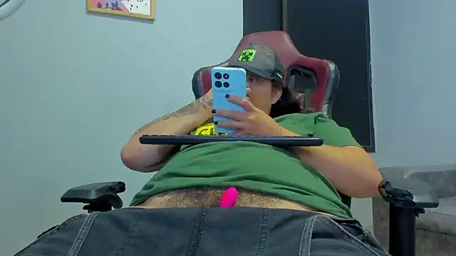 snowflake xxx online show from September 21, 2025, 3:50 pm