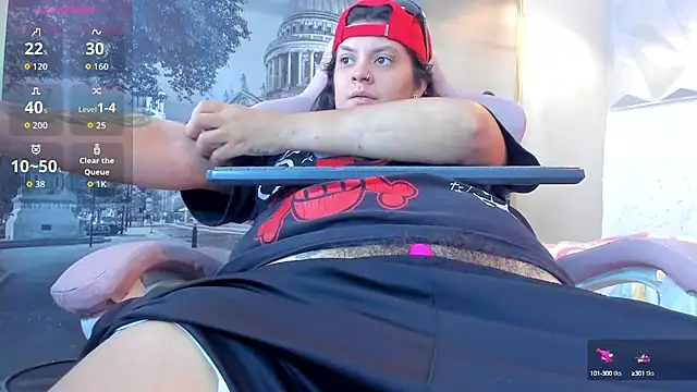 snowflake xxx online show from September 19, 2025, 2:43 pm