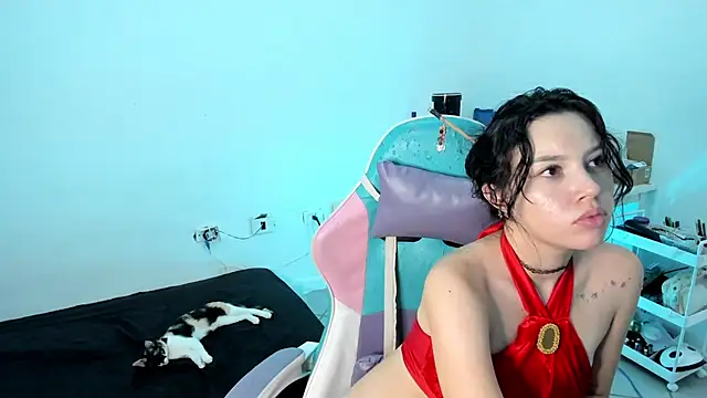 WandaDoll online show from March 17, 2025, 5:27 pm