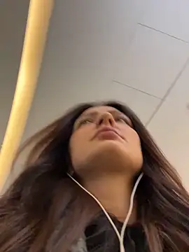 Snapshot of BabeRainbow chatting on September 27, 2025, 1:50 pm BabeRainbow online show from September 27, 2025, 1:50 pm